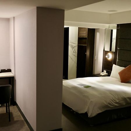 Hub Hotel - Zhongshan Branch Taipei Exterior foto